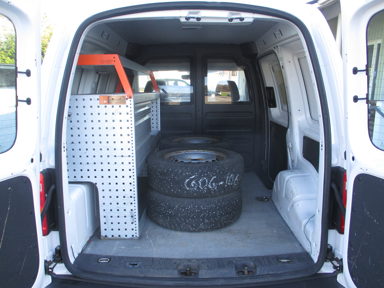 Volkswagen Caddy vaihtoauto