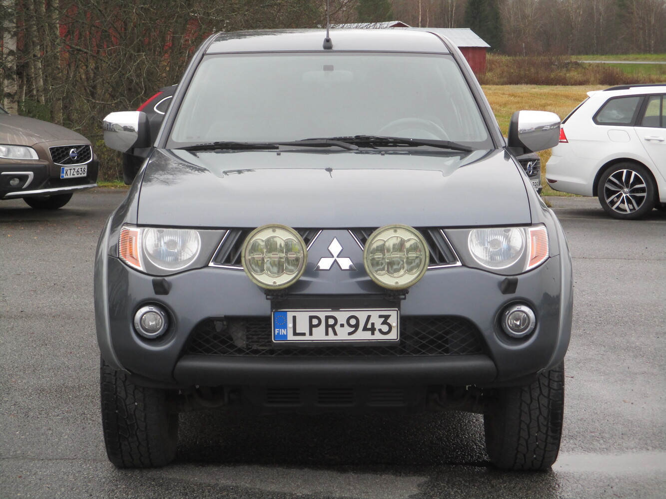 Mitsubishi L200 vaihtoauto