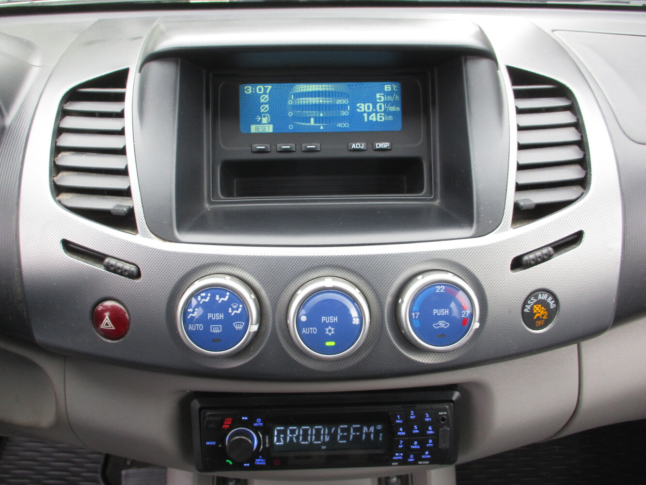 Mitsubishi L200 vaihtoauto