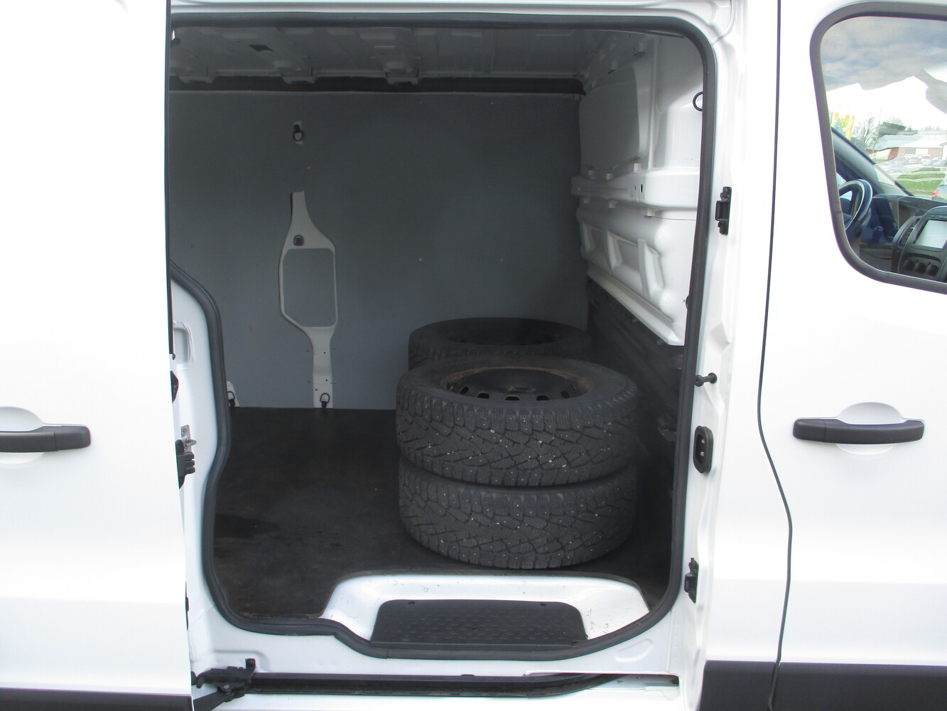 Renault Trafic vaihtoauto