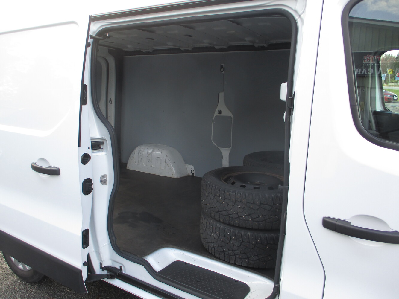 Renault Trafic vaihtoauto
