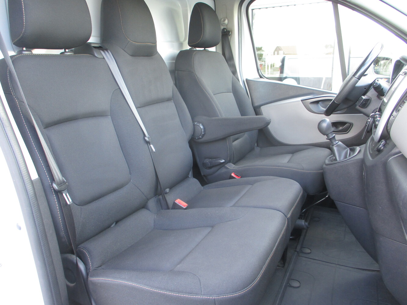 Renault Trafic vaihtoauto