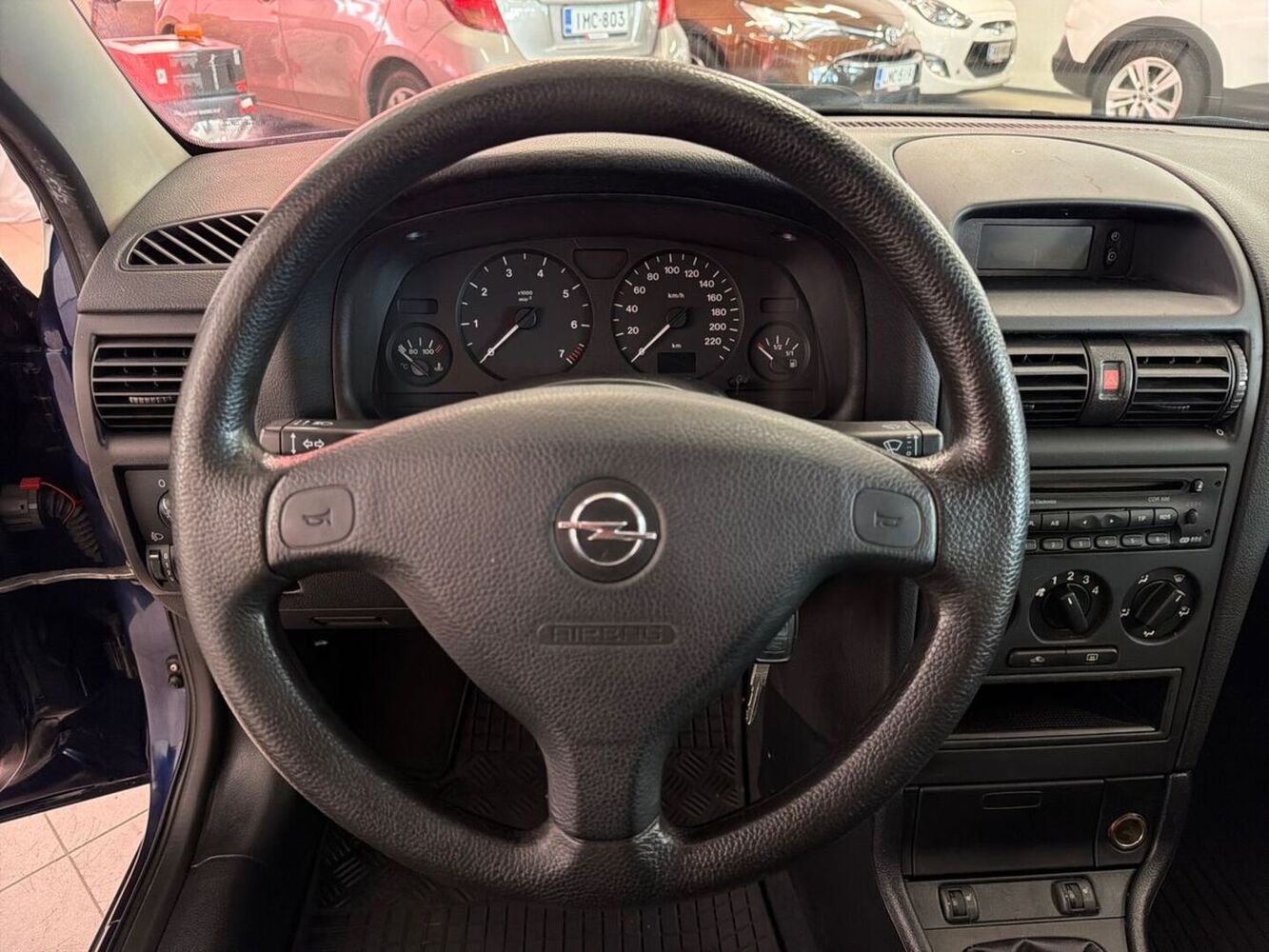 Opel Astra vaihtoauto