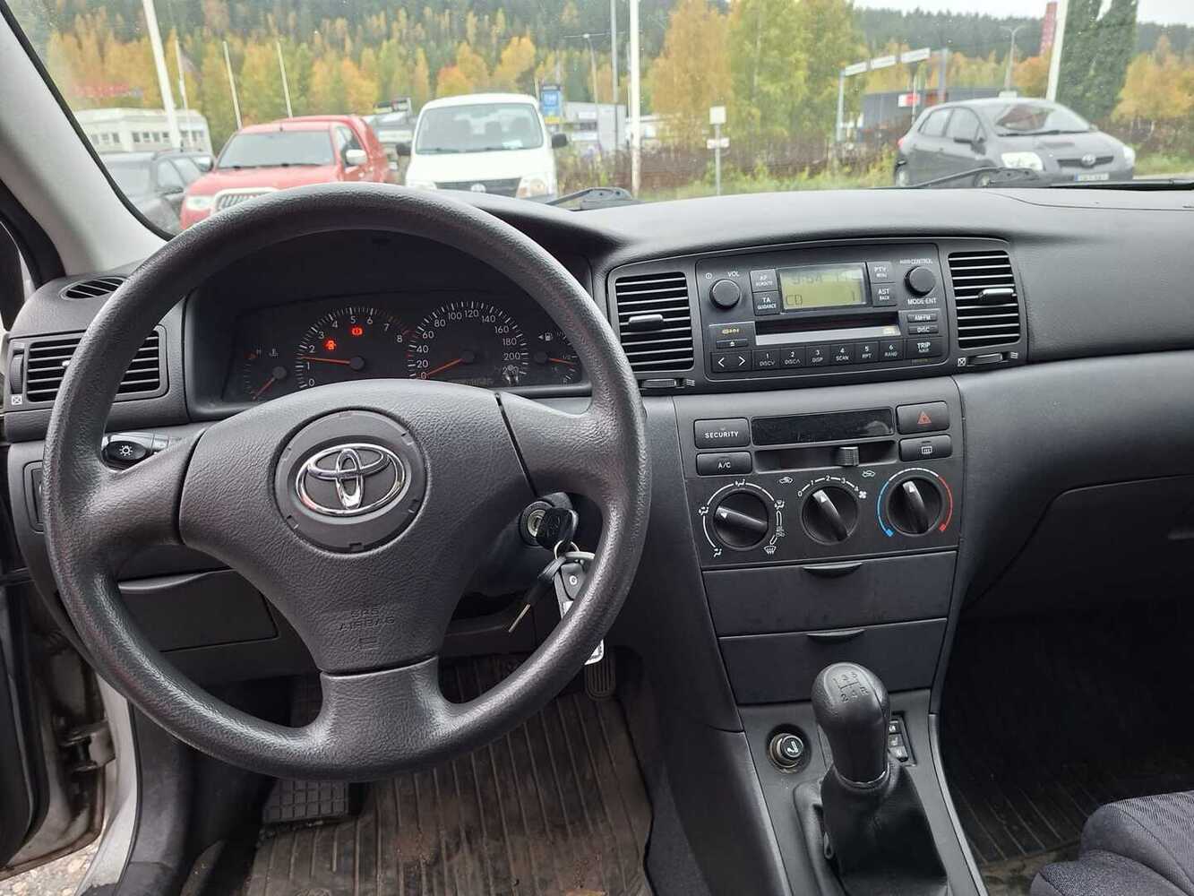Toyota Corolla vaihtoauto