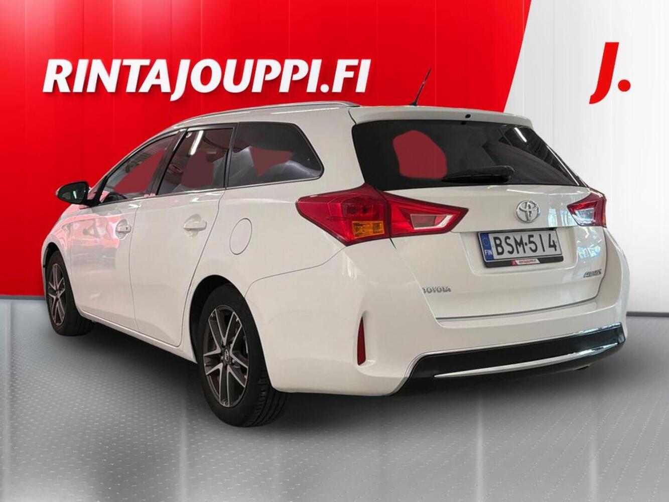 Toyota Auris vaihtoauto