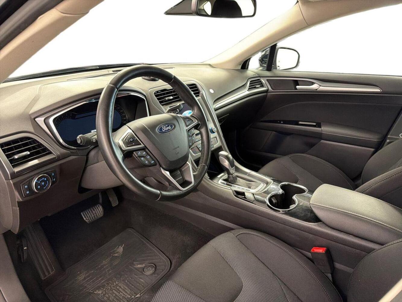 Ford Mondeo vaihtoauto
