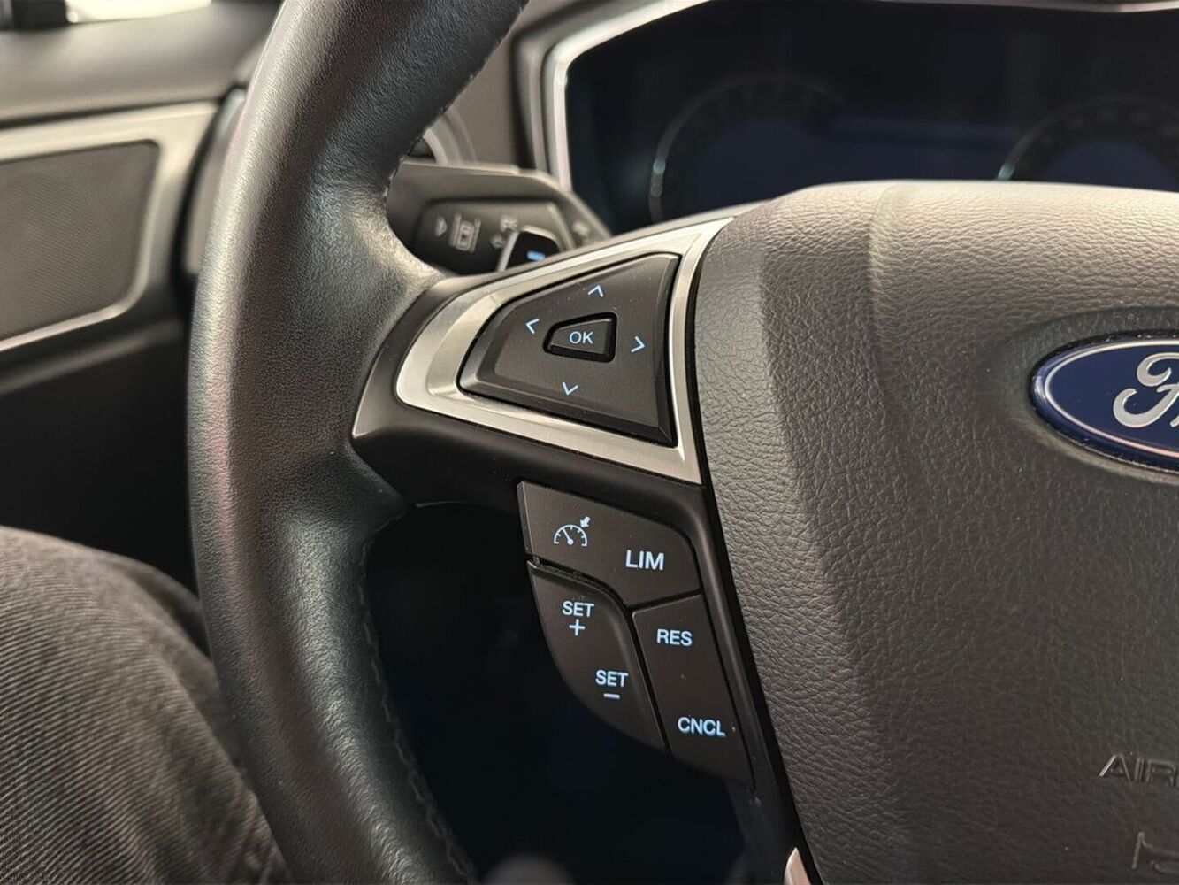 Ford Mondeo vaihtoauto