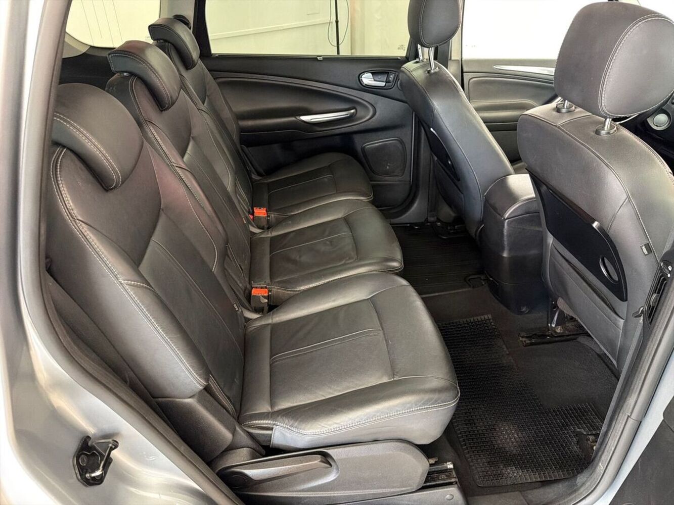 Ford S-MAX vaihtoauto