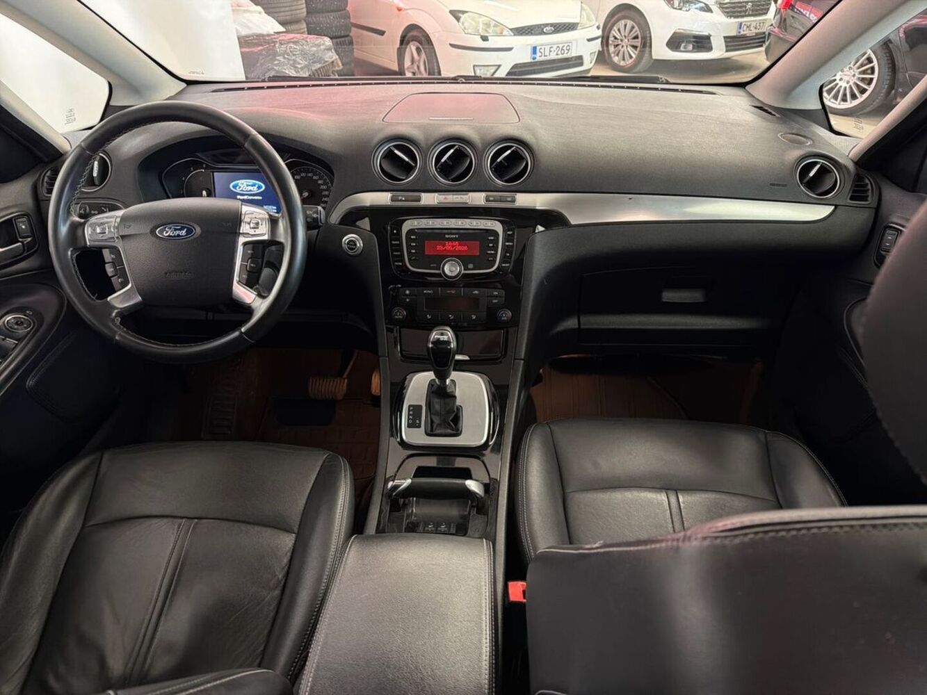 Ford S-MAX vaihtoauto