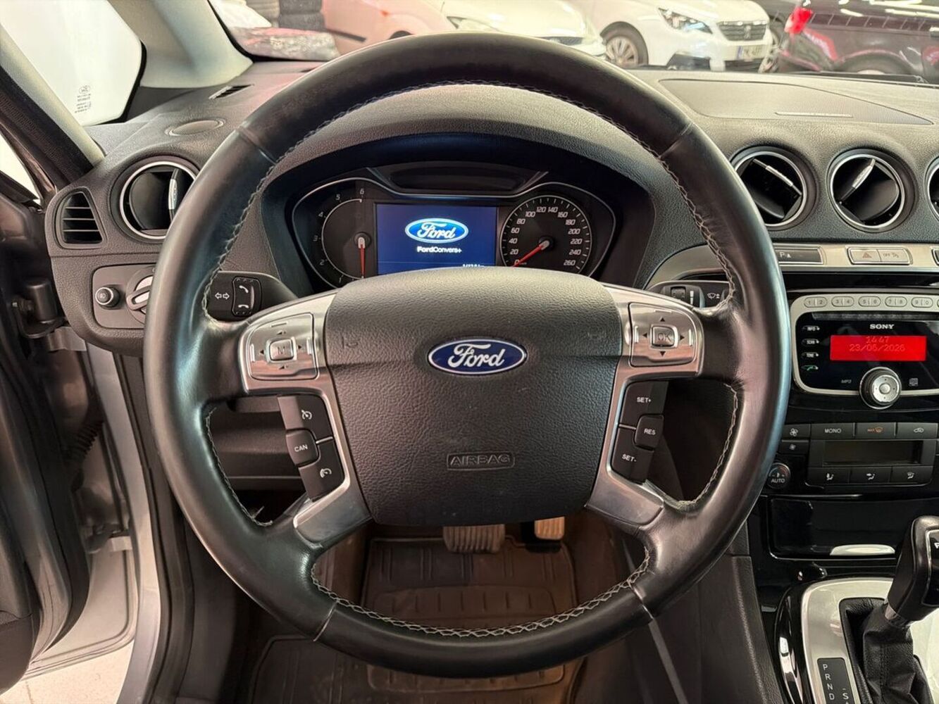 Ford S-MAX vaihtoauto