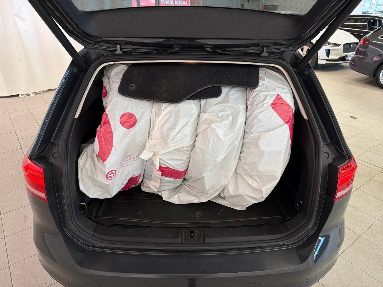 Volkswagen Passat vaihtoauto