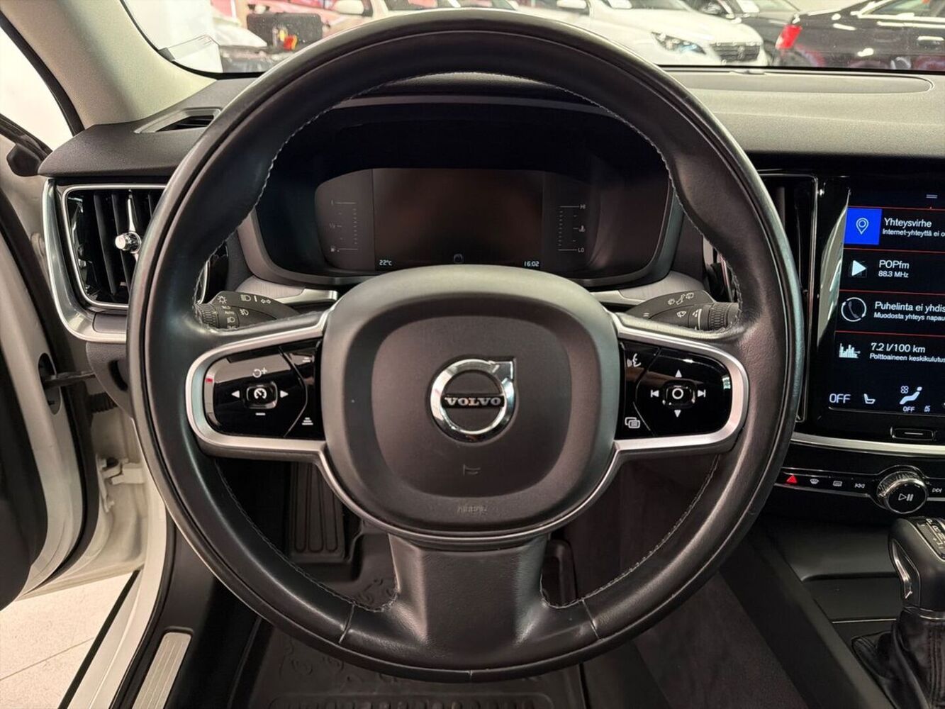 Volvo V60 vaihtoauto