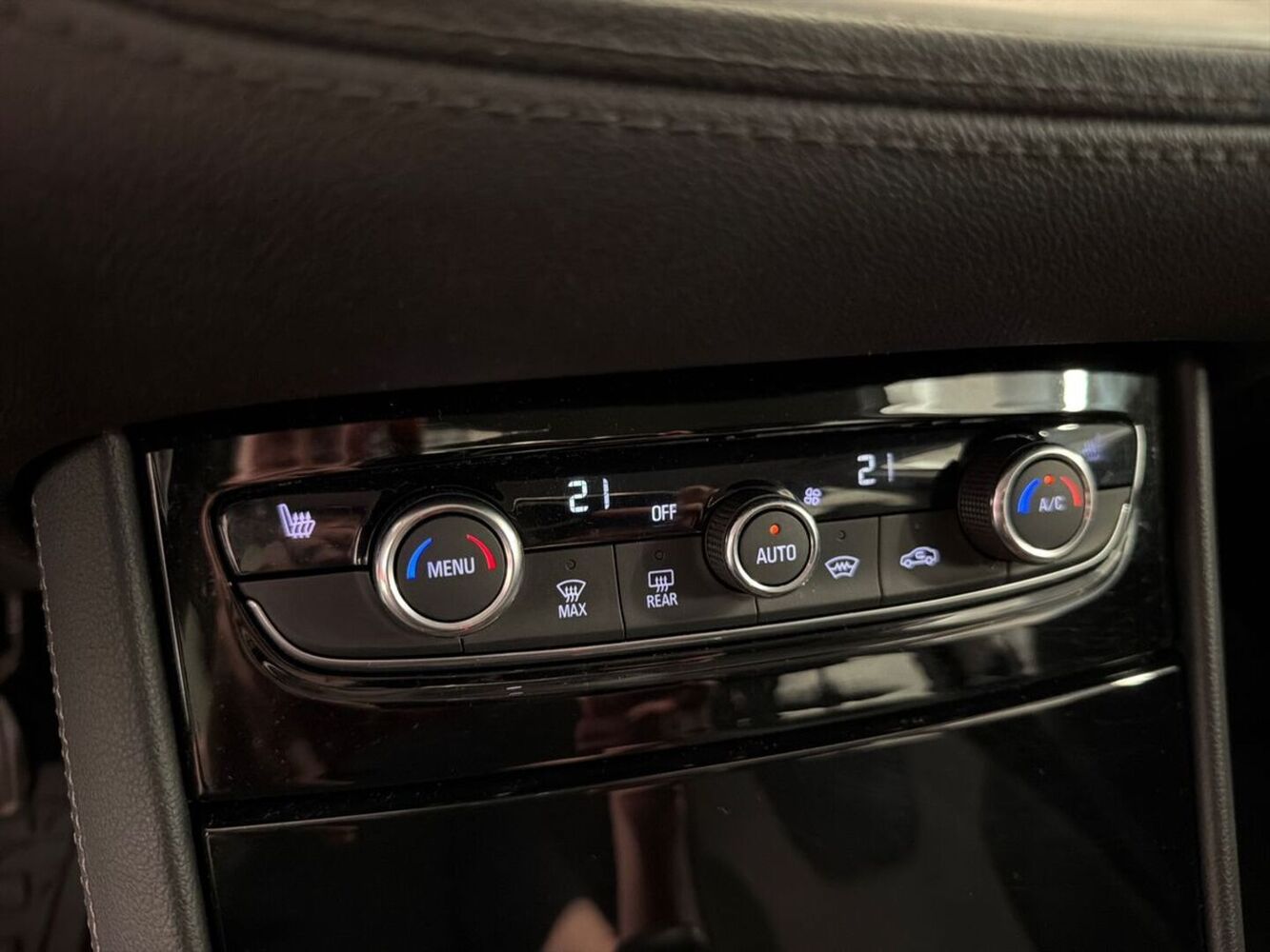 Opel Grandland X vaihtoauto