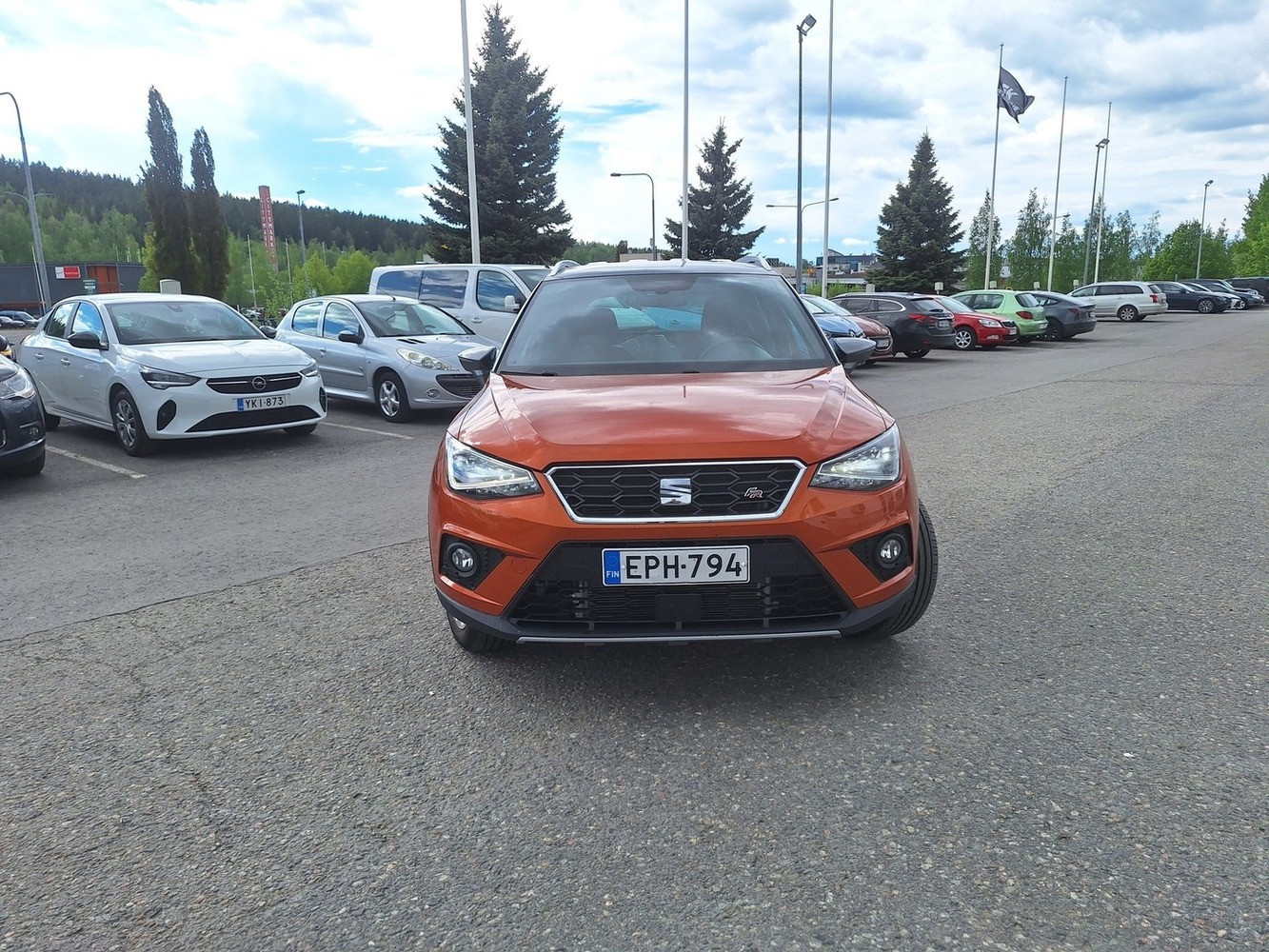 SEAT Arona vaihtoauto