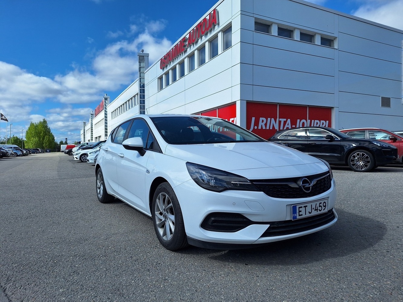 Opel Astra vaihtoauto