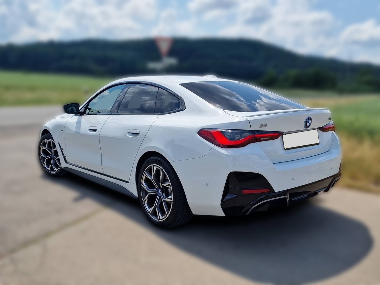 BMW i4 M50 vaihtoauto