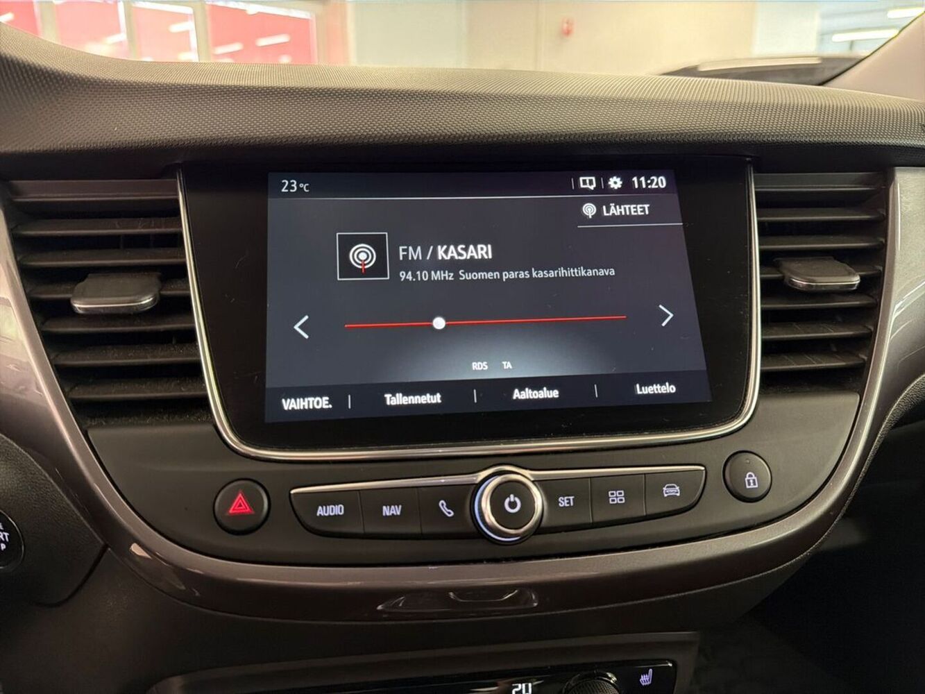 Opel Crossland X vaihtoauto