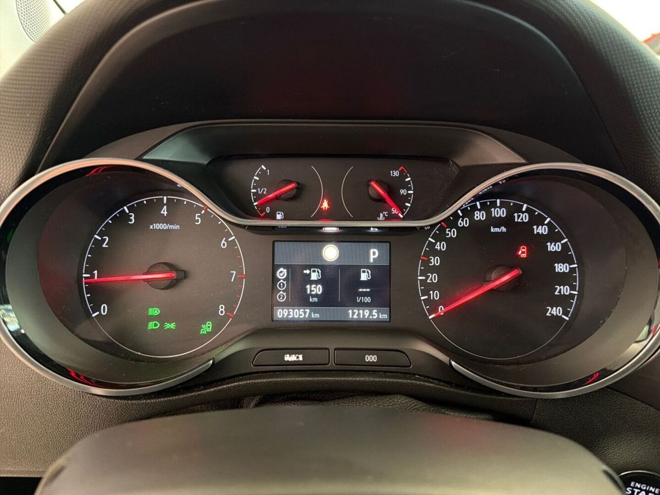 Opel Crossland X vaihtoauto