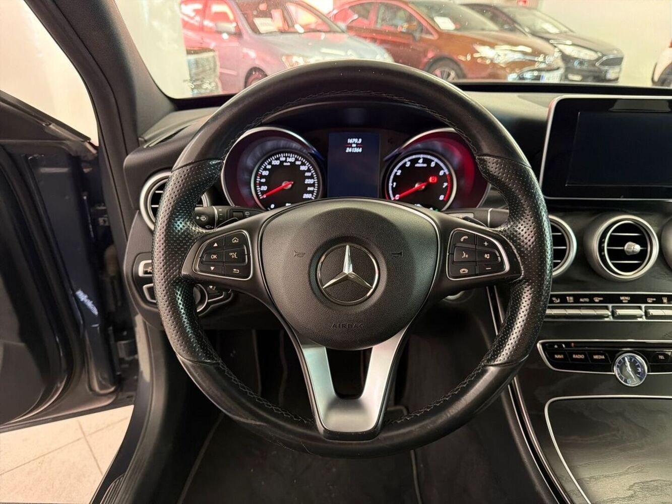 Mercedes-Benz C vaihtoauto