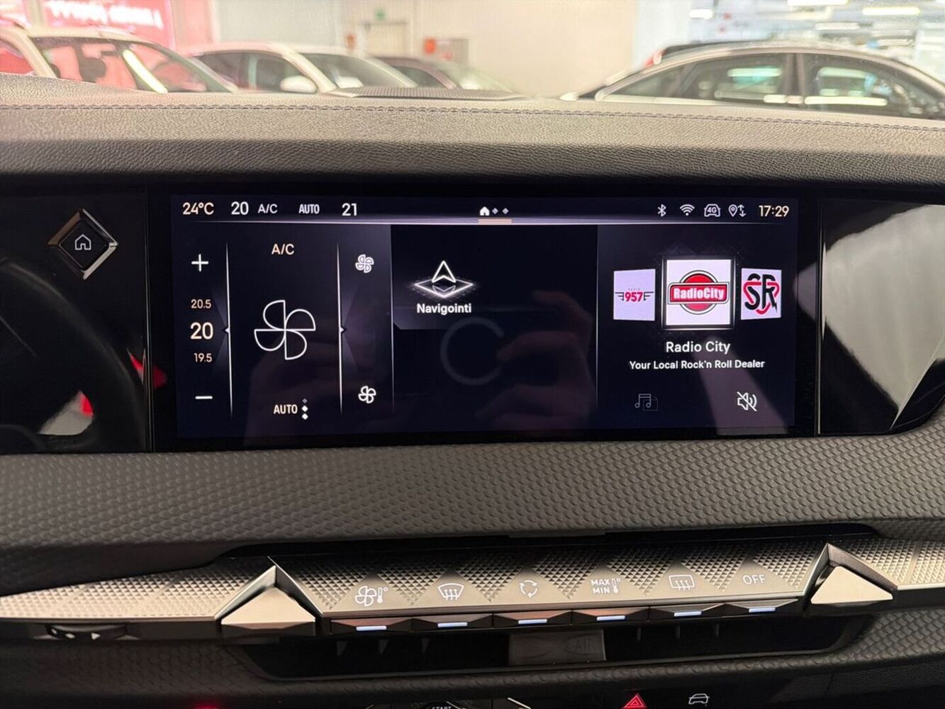 DS 4 vaihtoauto