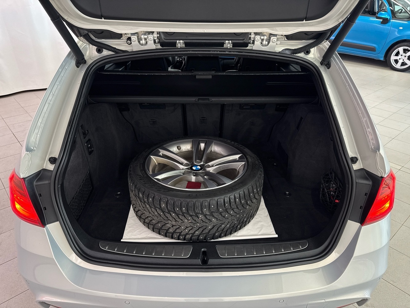 BMW 335 vaihtoauto