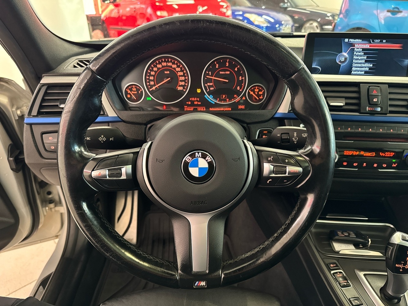 BMW 335 vaihtoauto