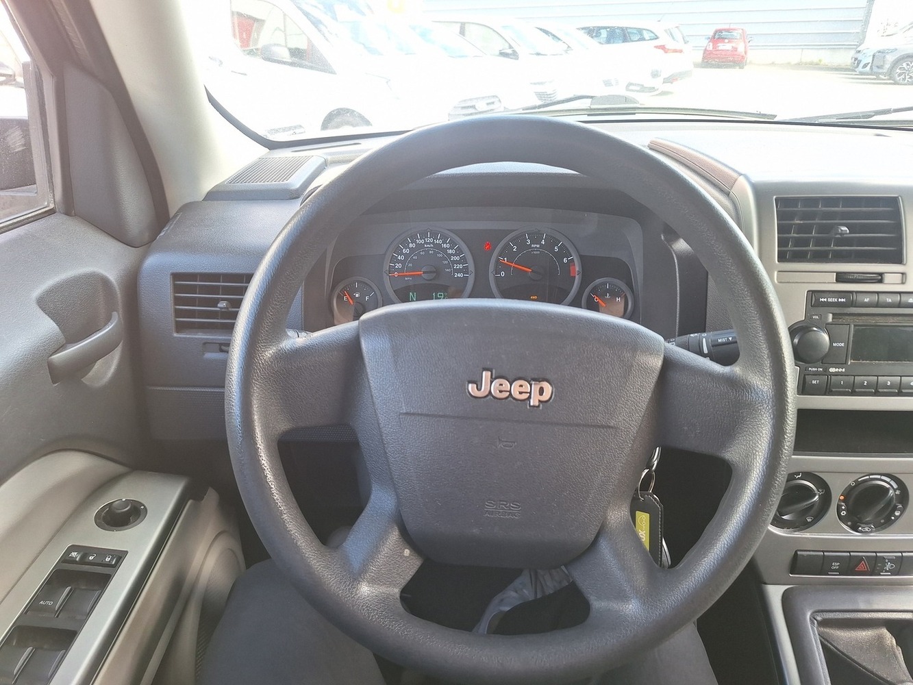 Jeep Patriot vaihtoauto