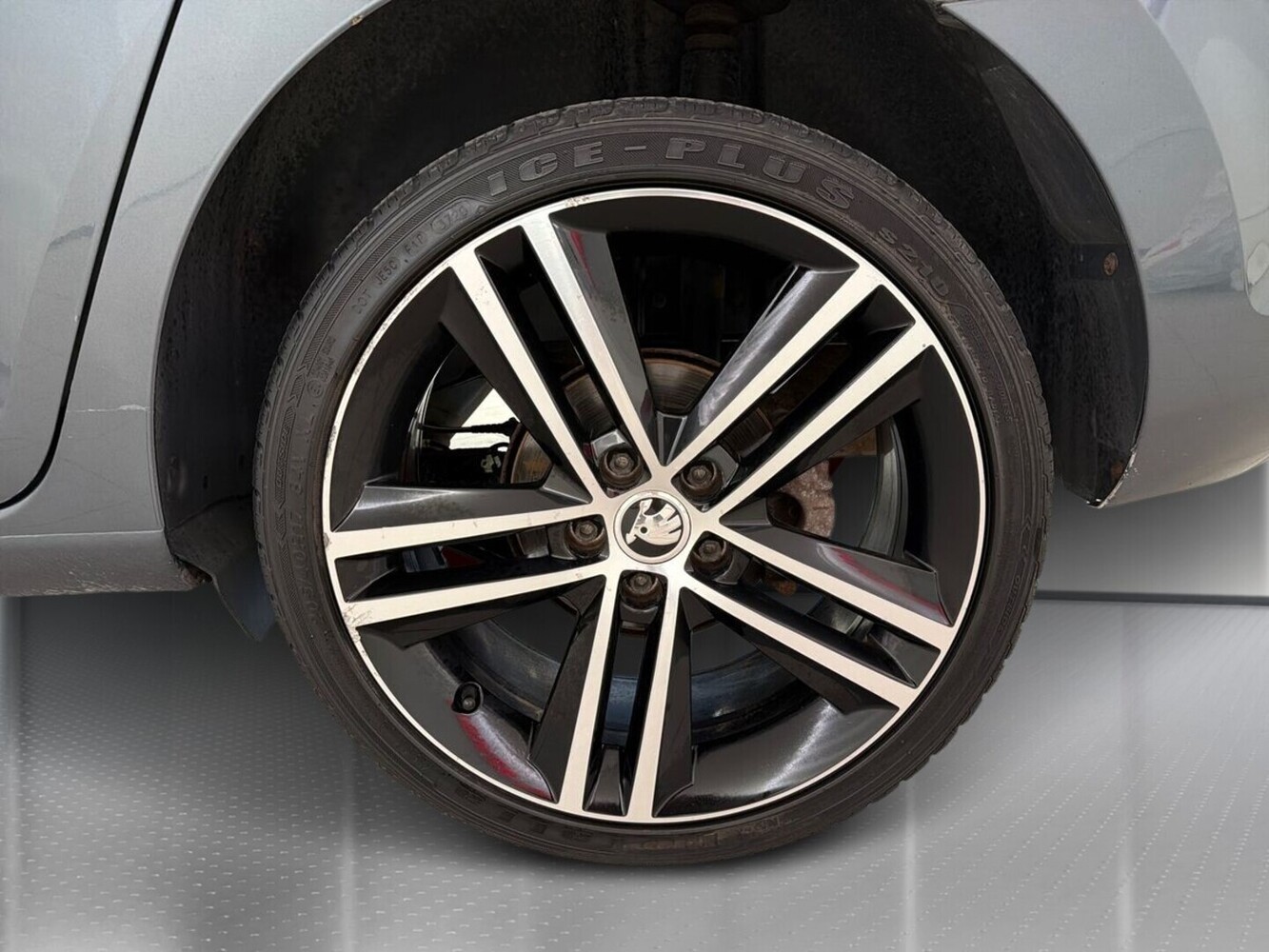 Skoda Rapid vaihtoauto