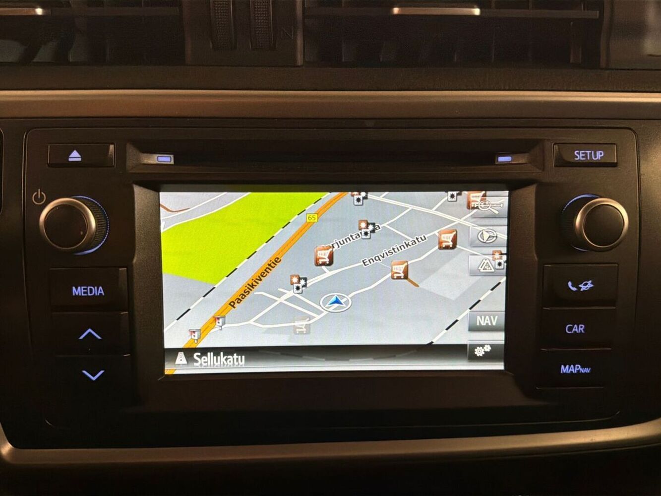 Toyota Auris vaihtoauto
