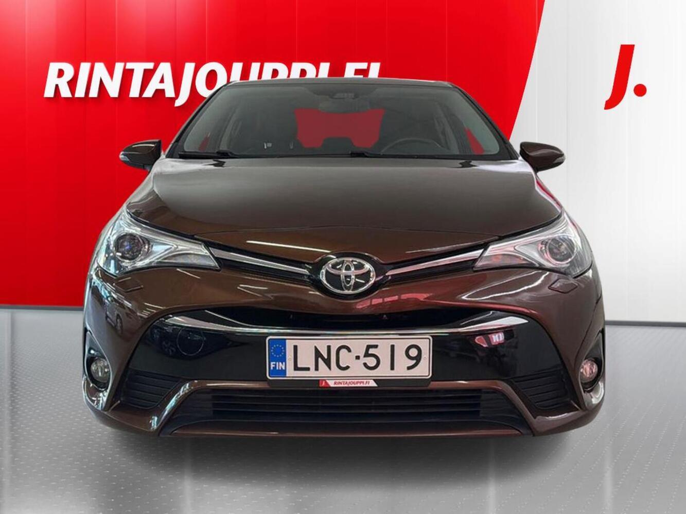 Toyota Avensis vaihtoauto