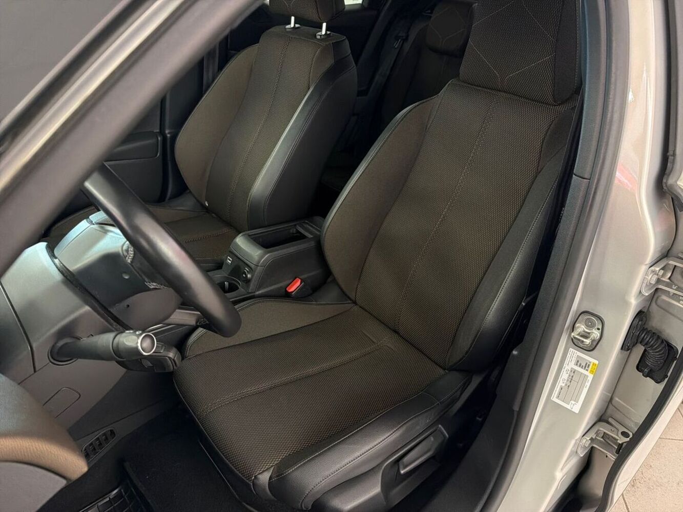 DS 3 Crossback vaihtoauto