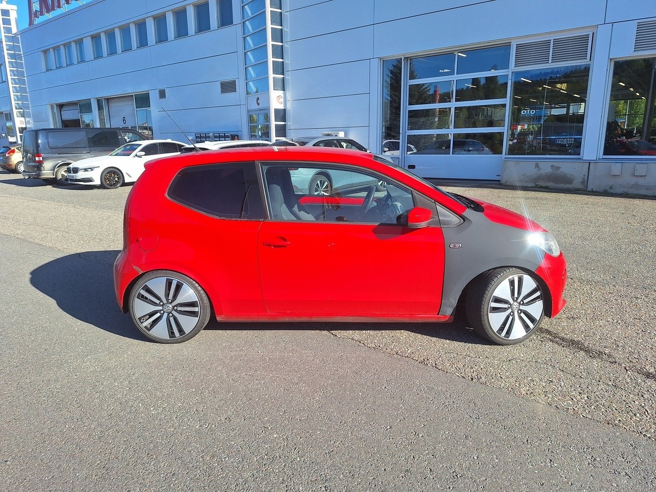 Volkswagen up! vaihtoauto