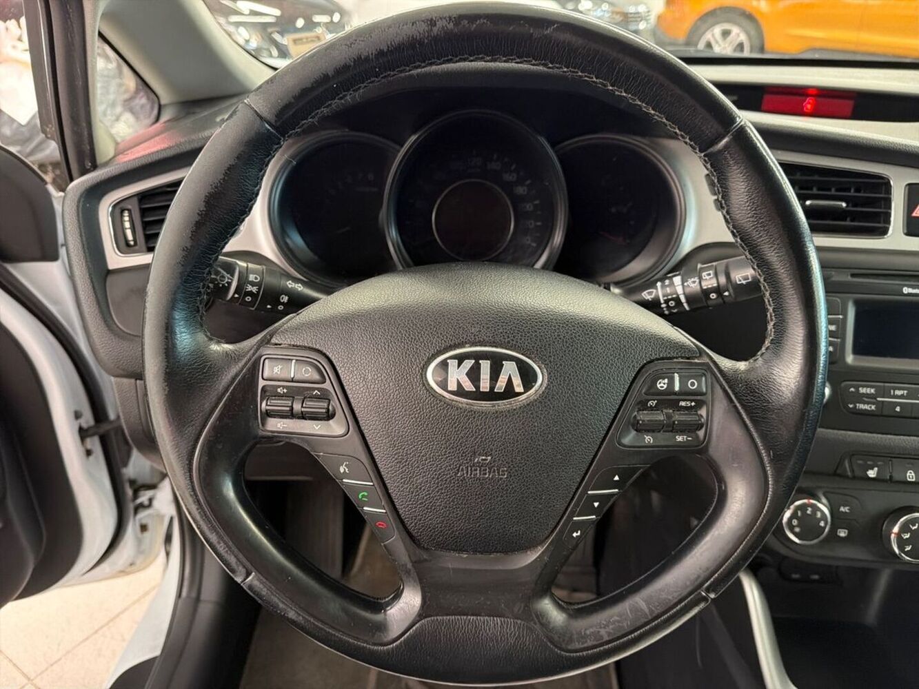 Kia Ceed vaihtoauto