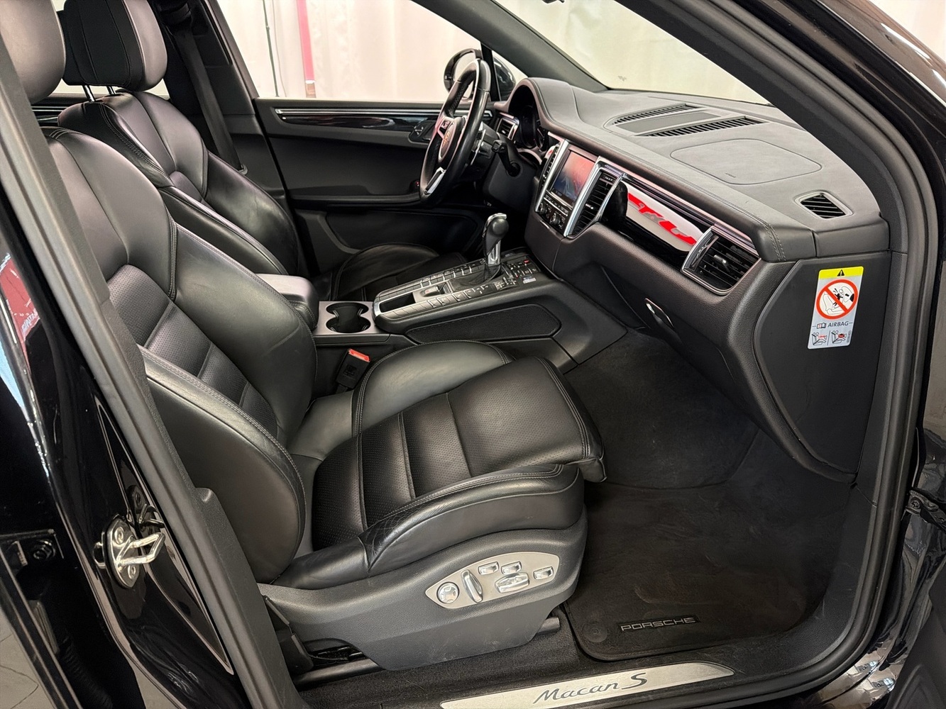 Porsche Macan vaihtoauto