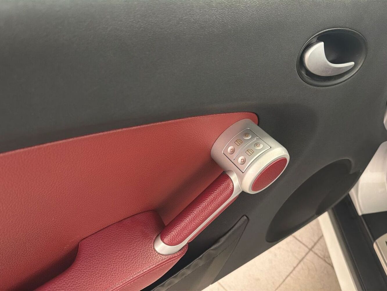 Mercedes-Benz SLK vaihtoauto