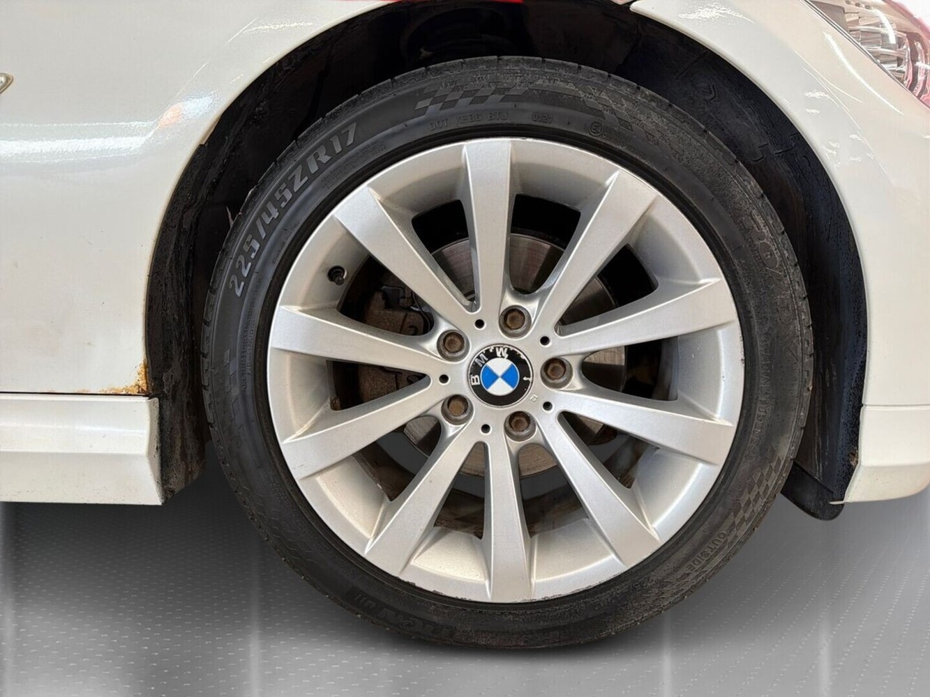 BMW 318 vaihtoauto