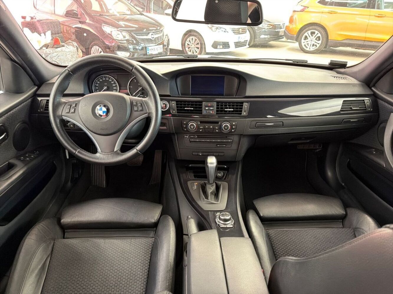 BMW 318 vaihtoauto