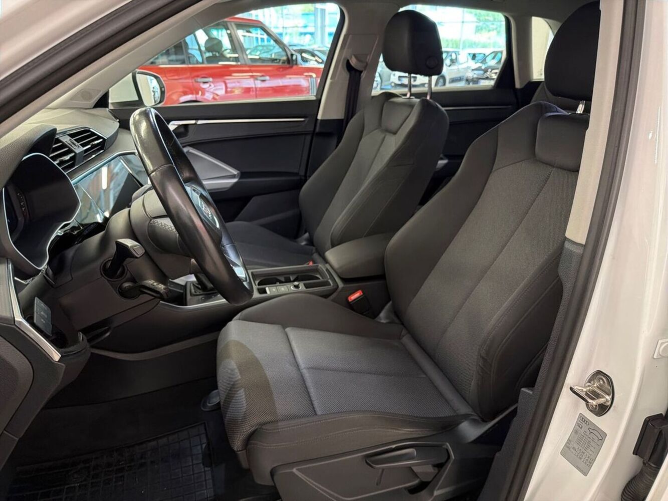 Audi Q3 vaihtoauto