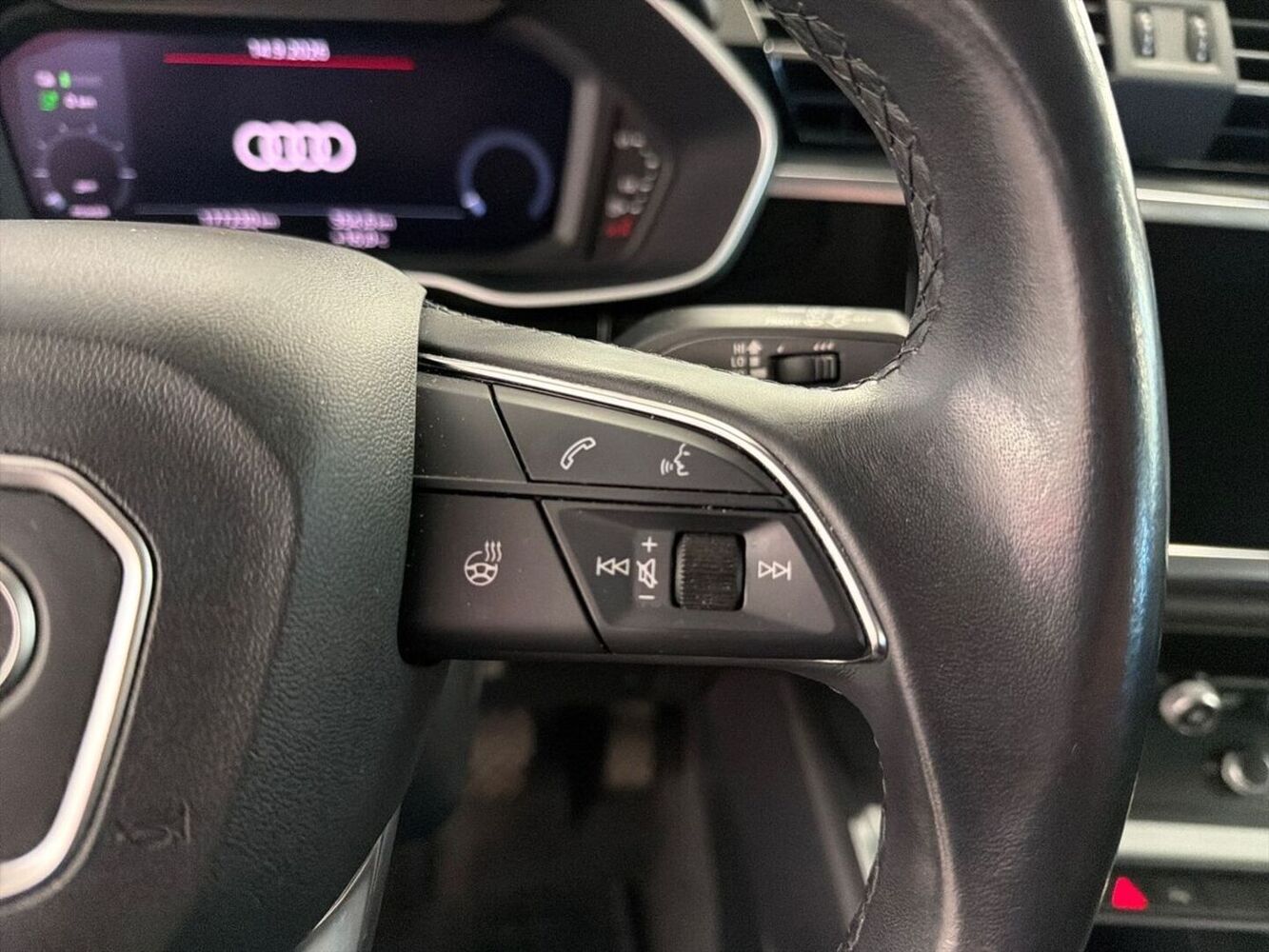 Audi Q3 vaihtoauto