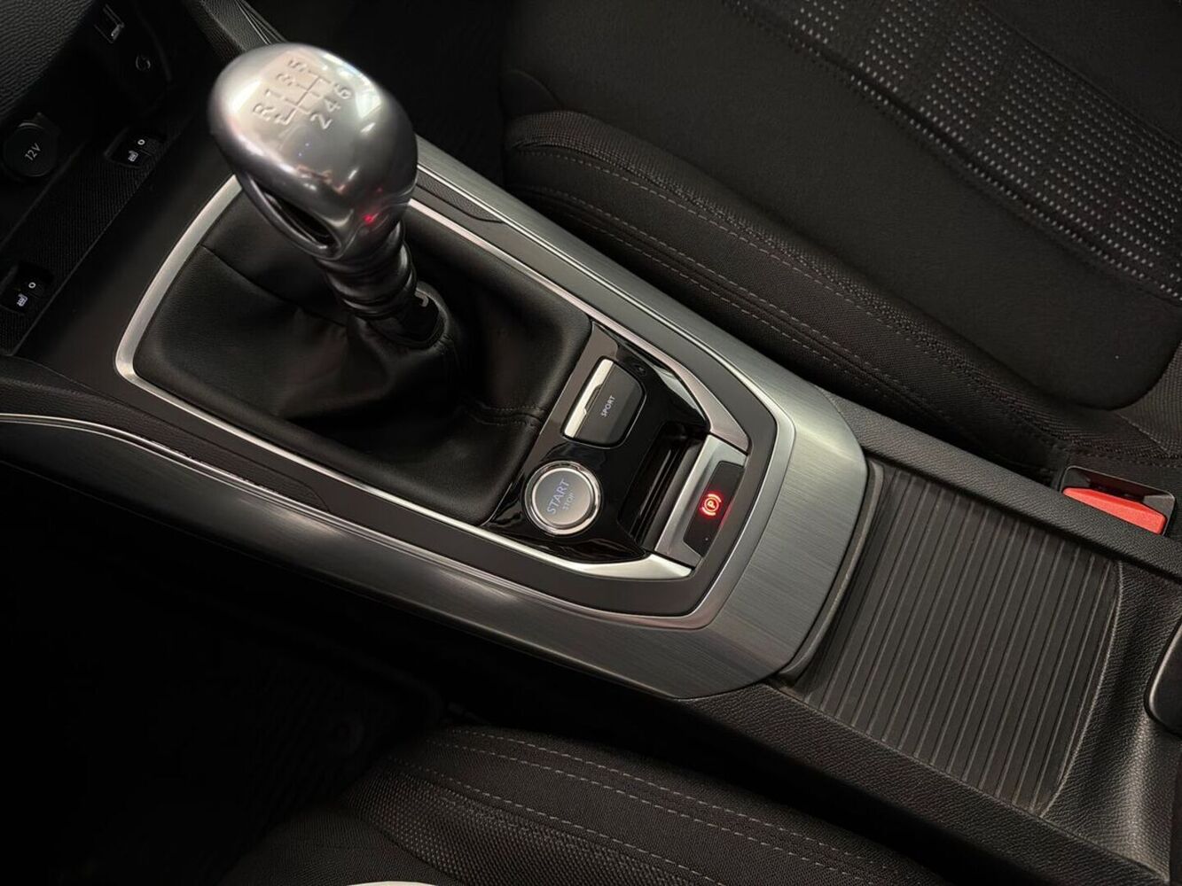 Peugeot 308 vaihtoauto