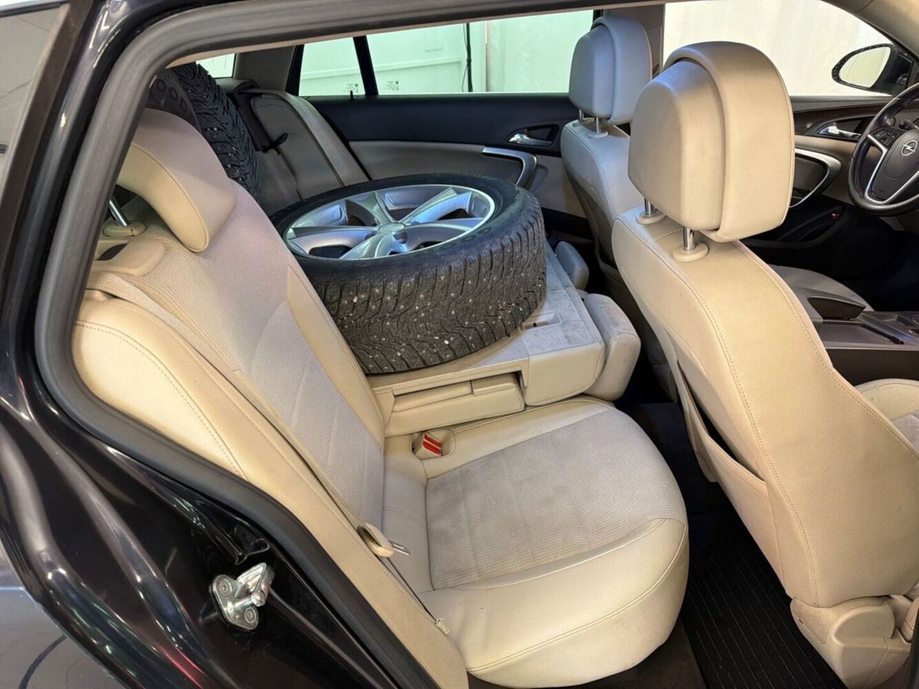 Opel Insignia vaihtoauto