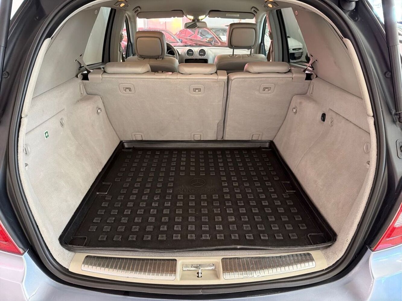 Mercedes-Benz ML vaihtoauto