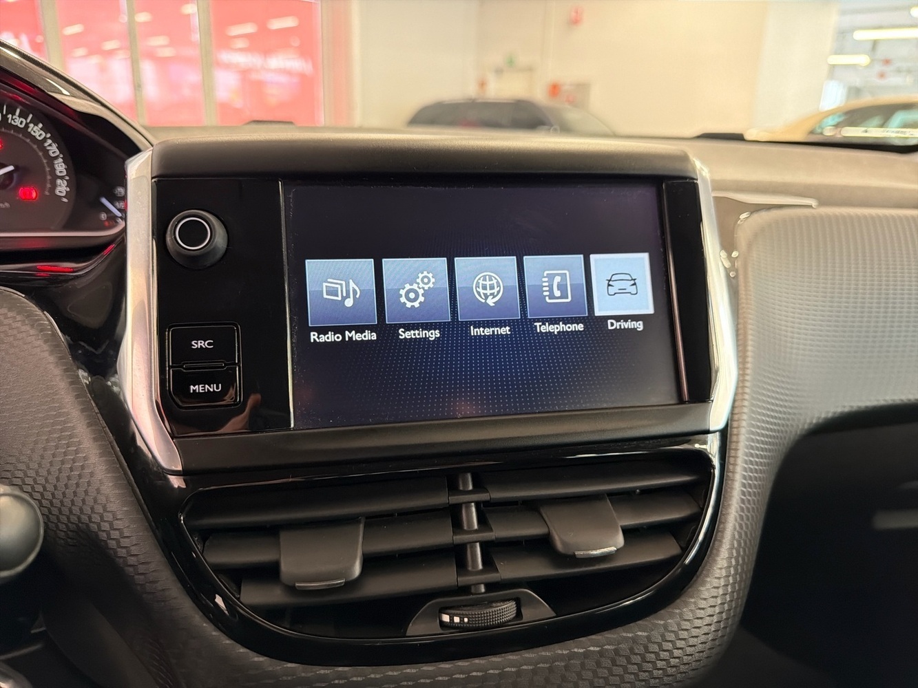 Peugeot 208 vaihtoauto