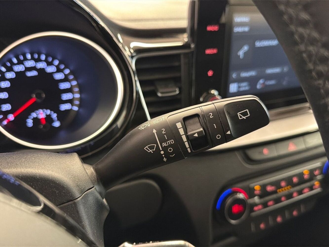 Kia XCeed vaihtoauto