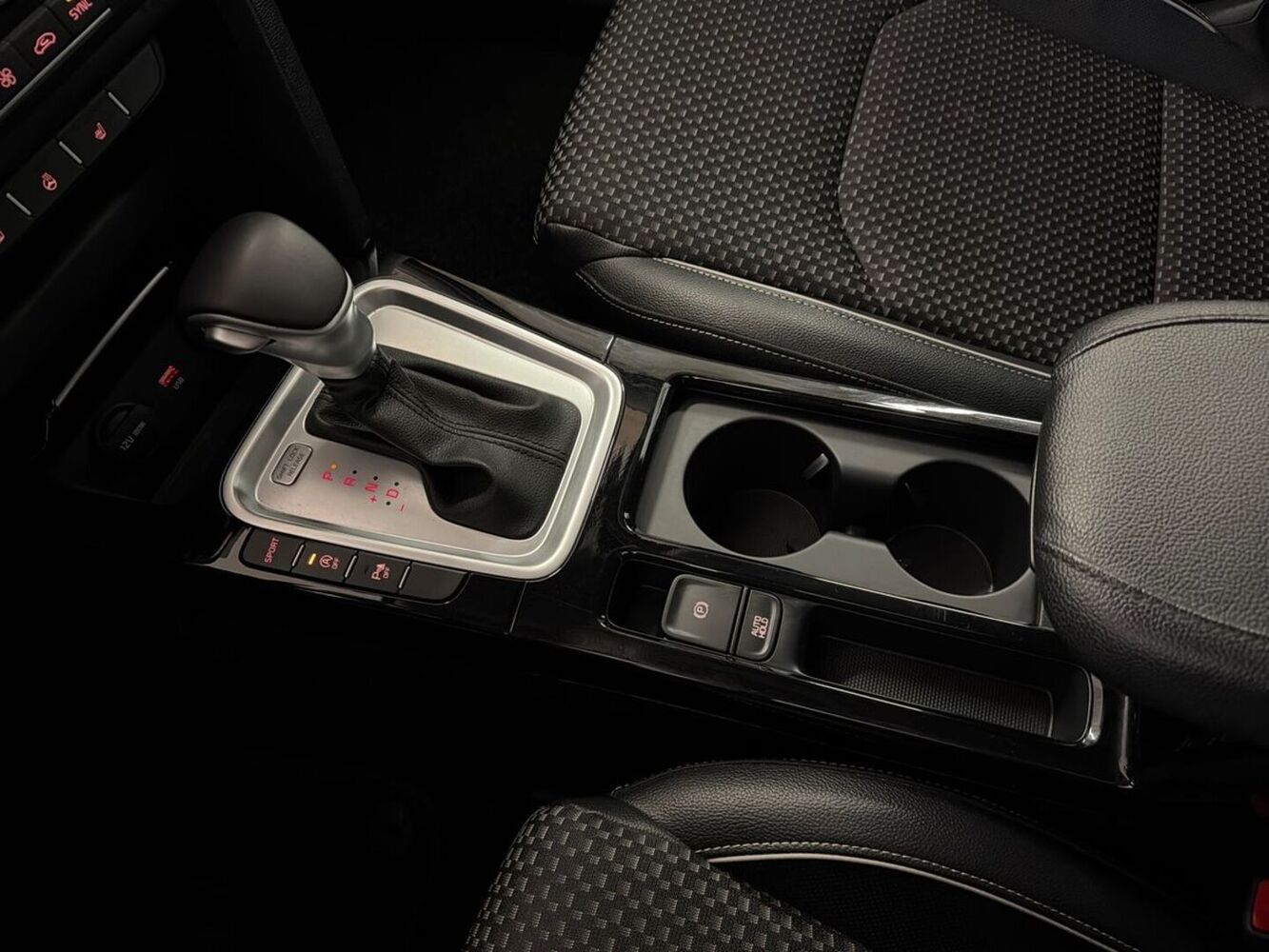Kia XCeed vaihtoauto