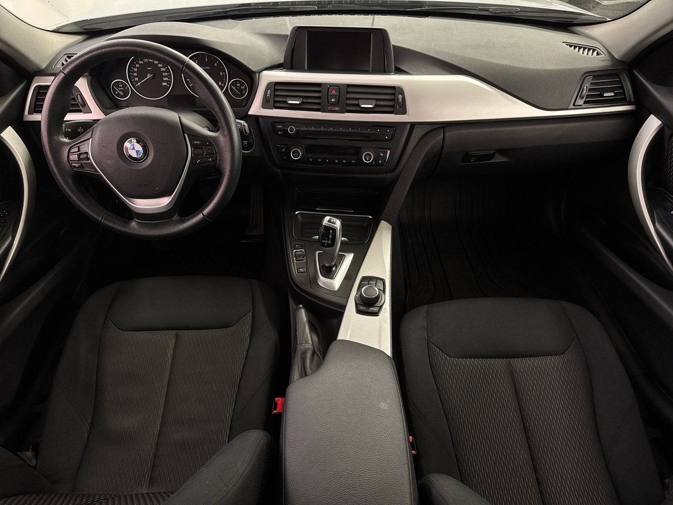 BMW 318 vaihtoauto