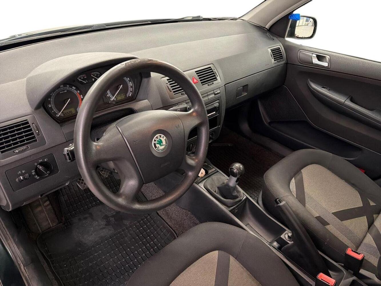 Skoda Fabia vaihtoauto