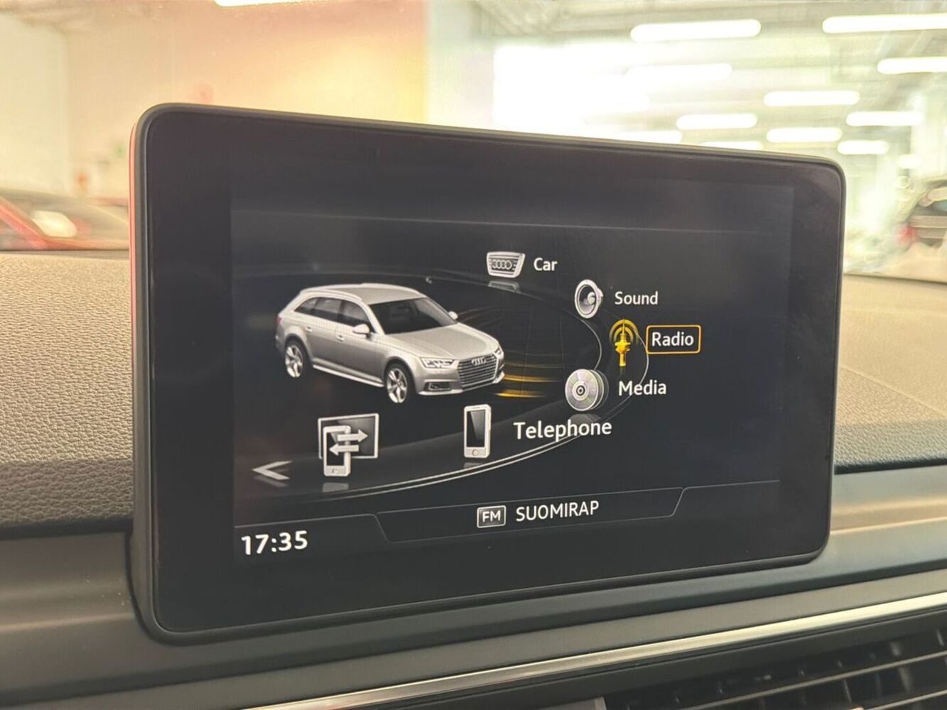 Audi A4 vaihtoauto