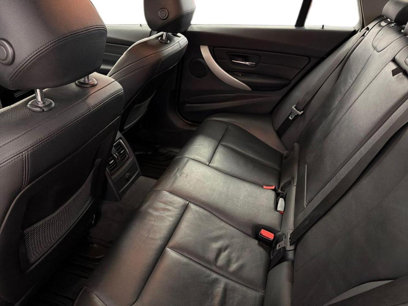 BMW 318 vaihtoauto