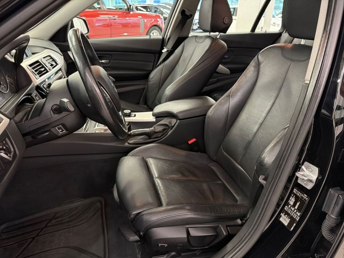 BMW 318 vaihtoauto